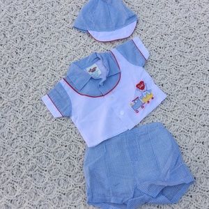 Toy themed shirt, shorts and cap